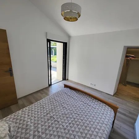 La Cave De La Sangueze Holiday home